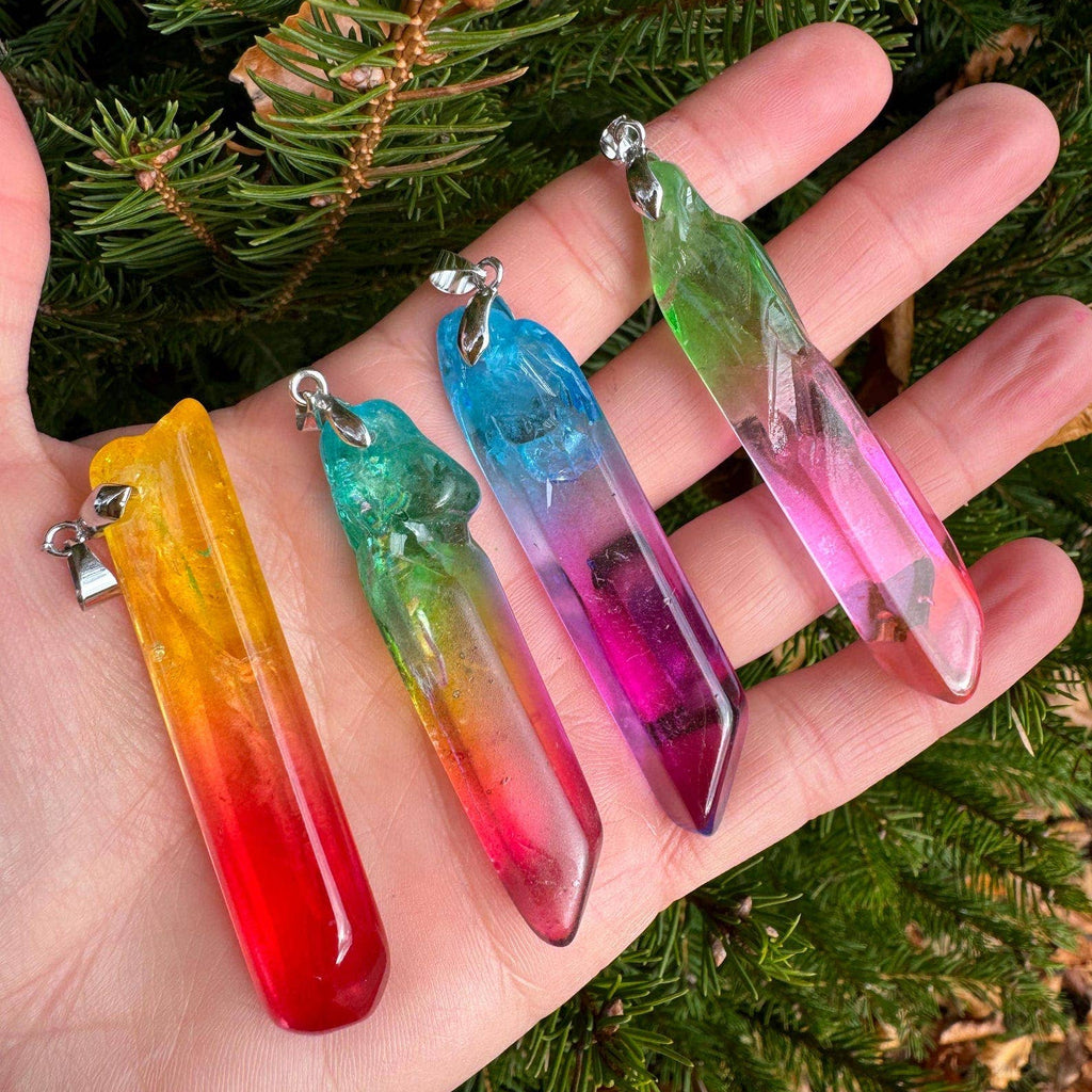 Rainbow Quartz Unicorn Pendant  3-5cm