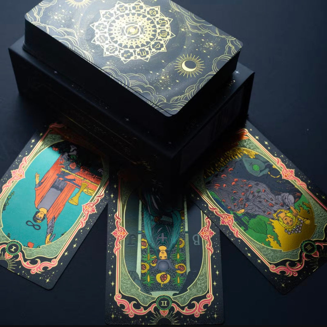 Gold Foil Tarot Card Set – With Booklet