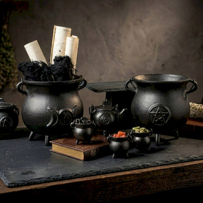 Extra Small Cast Iron Cauldron 5x7cm