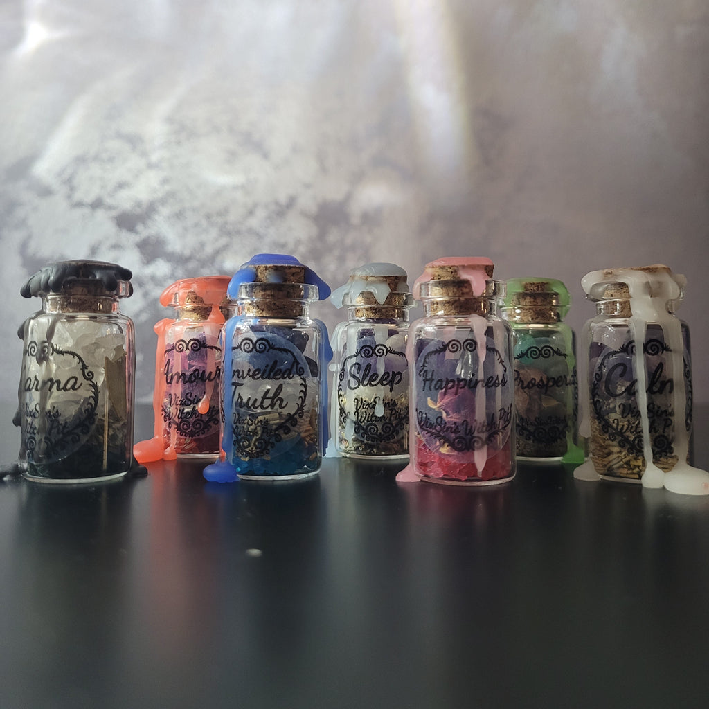 Amour — Love & Heart Spell‑Bottle (10ML)