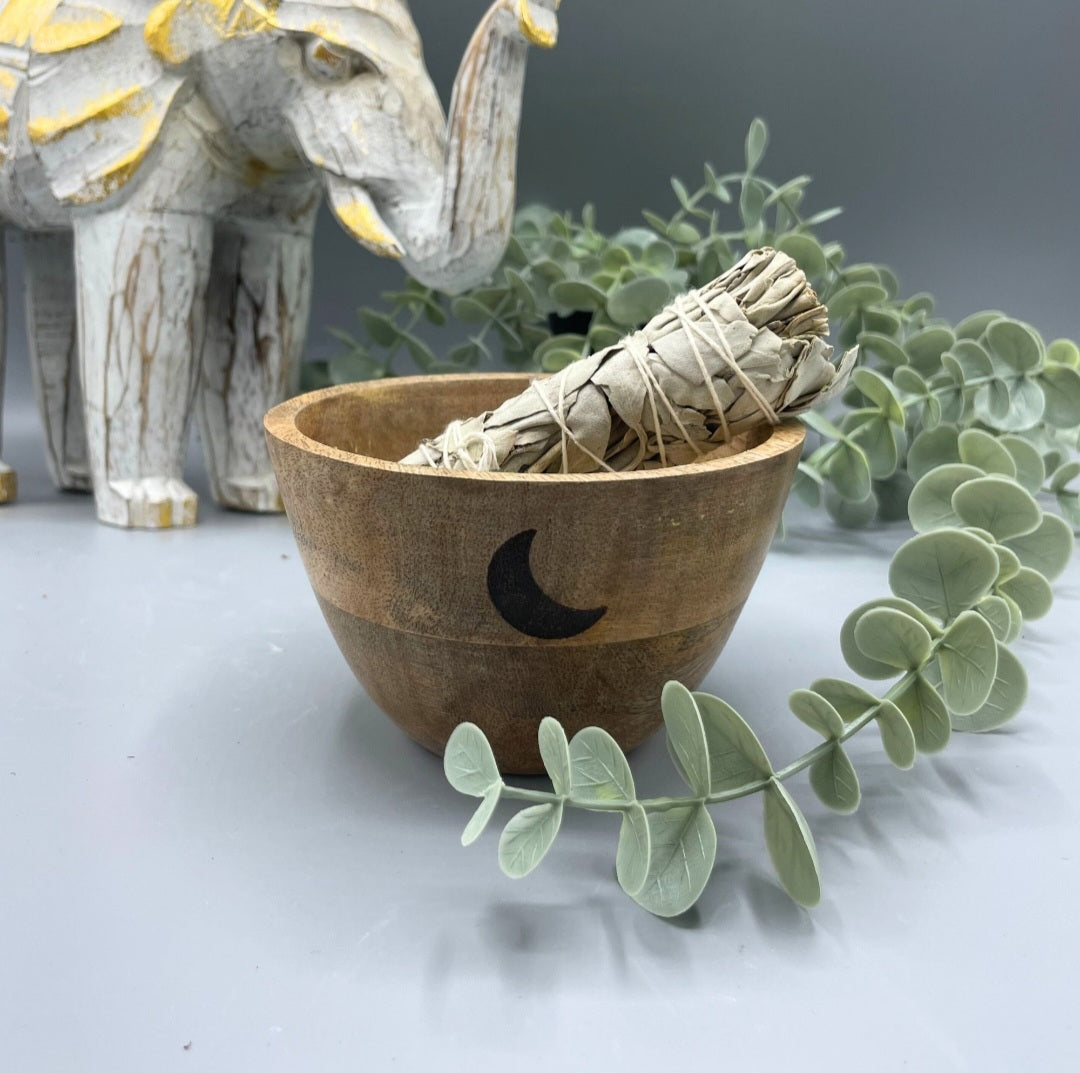 Wooden Smudge & Ritual Offerings Bowl — Three Moons